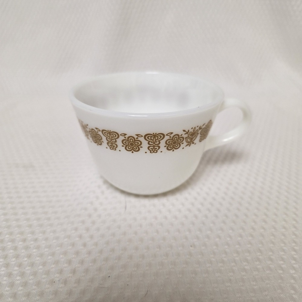 (Set of 4) Vintage Corelle Butterfly Gold Coffee Tea Cups C Handle Closed - Picture 2 of 8